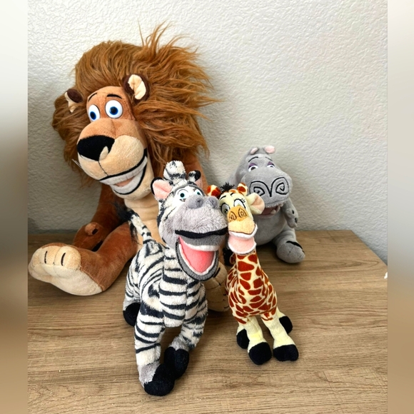 2005 Russ Madagascar Alex Lion, Gloria, Marty & Ty Melman Stuffed Animal Toy - Picture 1 of 10